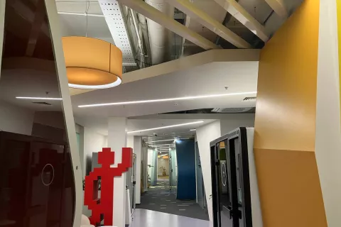 система увлажнения в офисе Яндекс